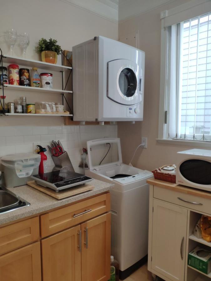 Helen'S House / Close To Skytrain And Airport Ванкувер Экстерьер фото